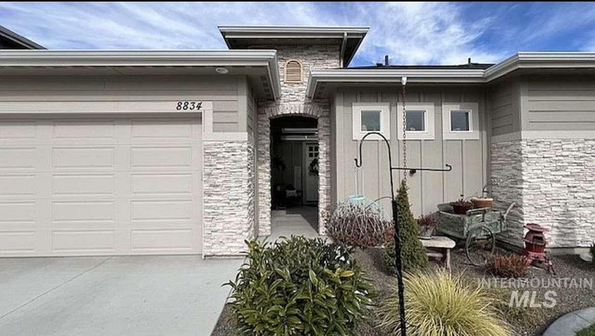 8834 E Snow Drop St