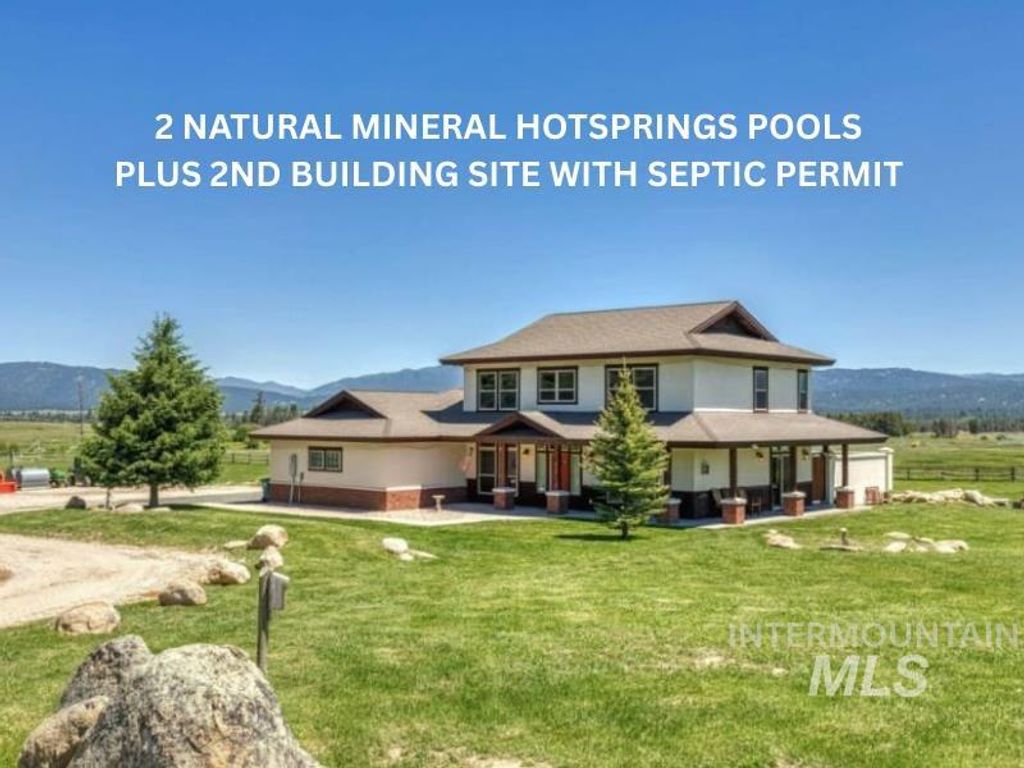 Photo of 610 Cabarton Rd, Cascade, ID 83611 (MLS # 98914448)