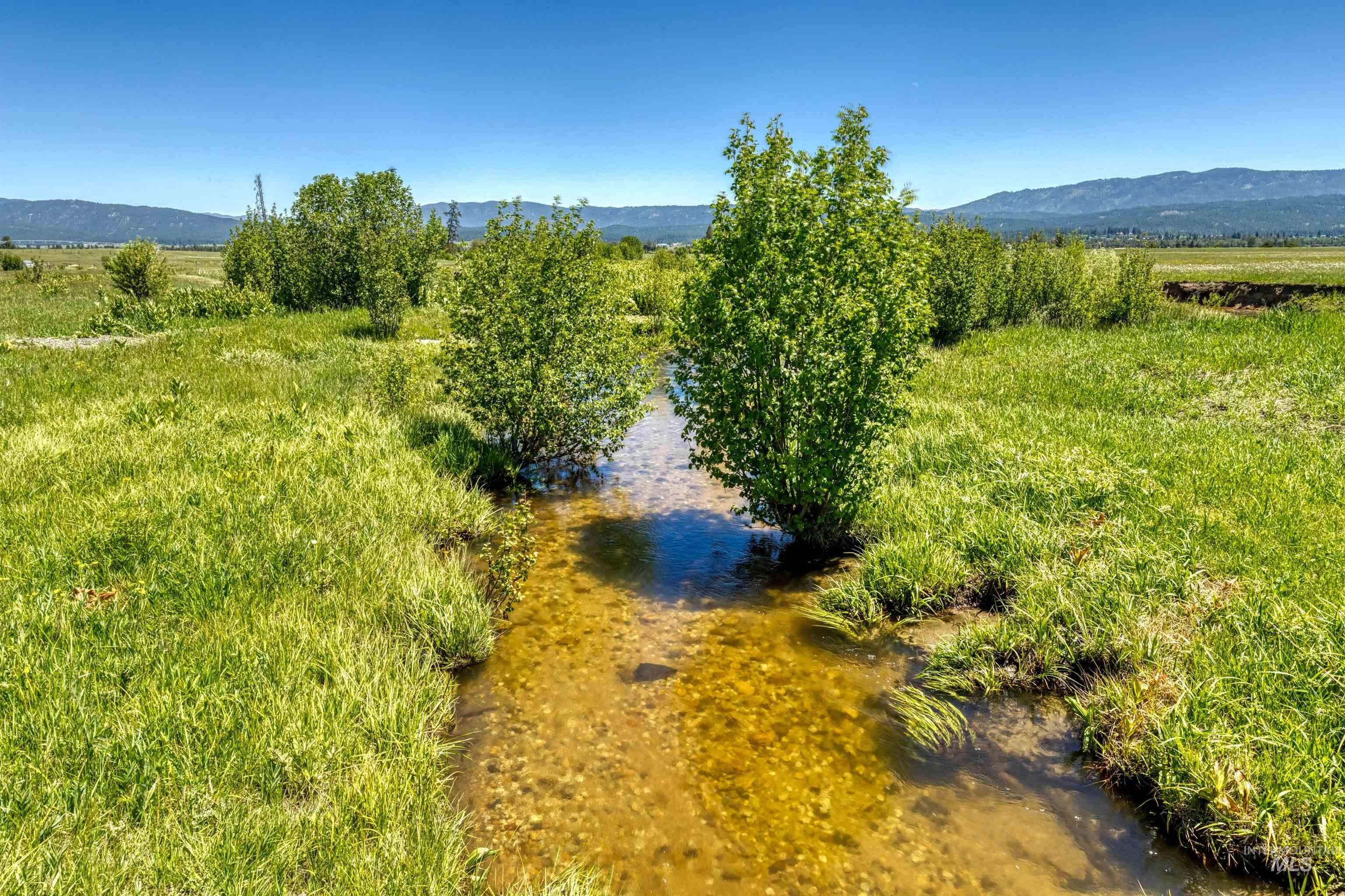 610 Cabarton Rd, Cascade, Idaho image 14