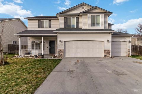 Photo of 5108 Northrup Way, Caldwell, ID 83607 (MLS # 98978692)