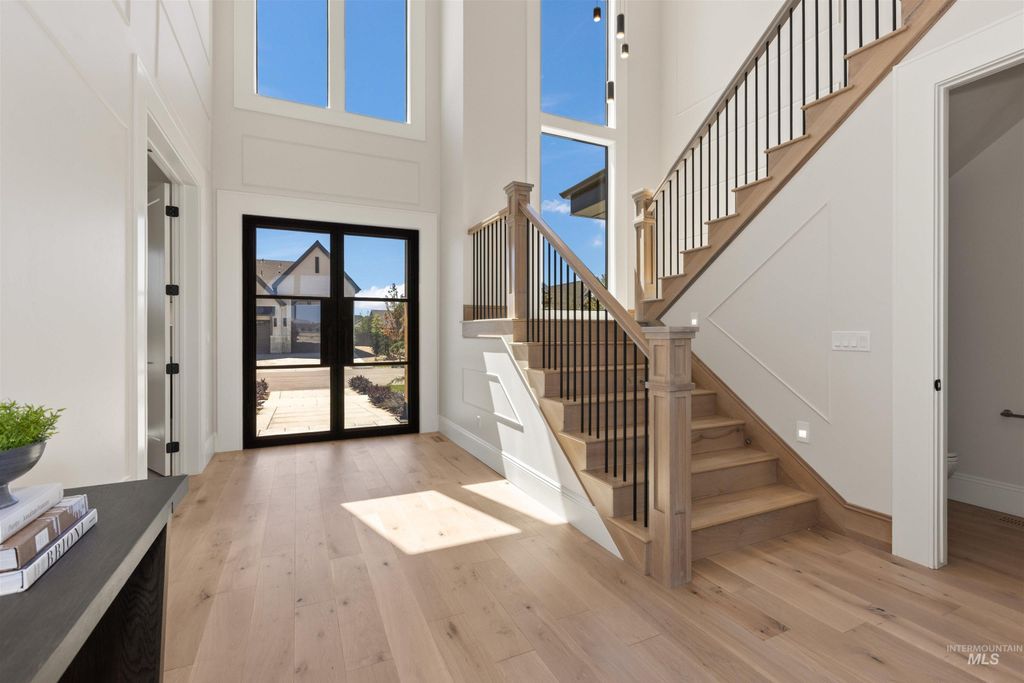 Photo of 6860 S Pemberley Way, Meridian, ID 83642 (MLS # 98964038)