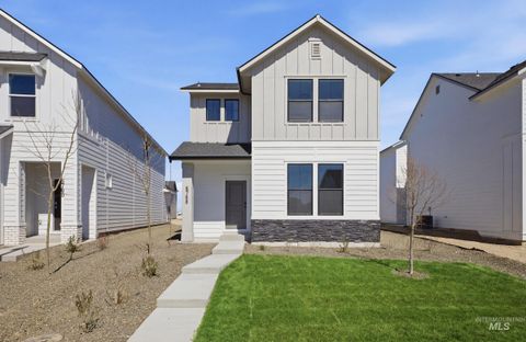 Photo of 6768 W Redwood Creek Dr, Meridian, ID 83646 (MLS # 98979334)