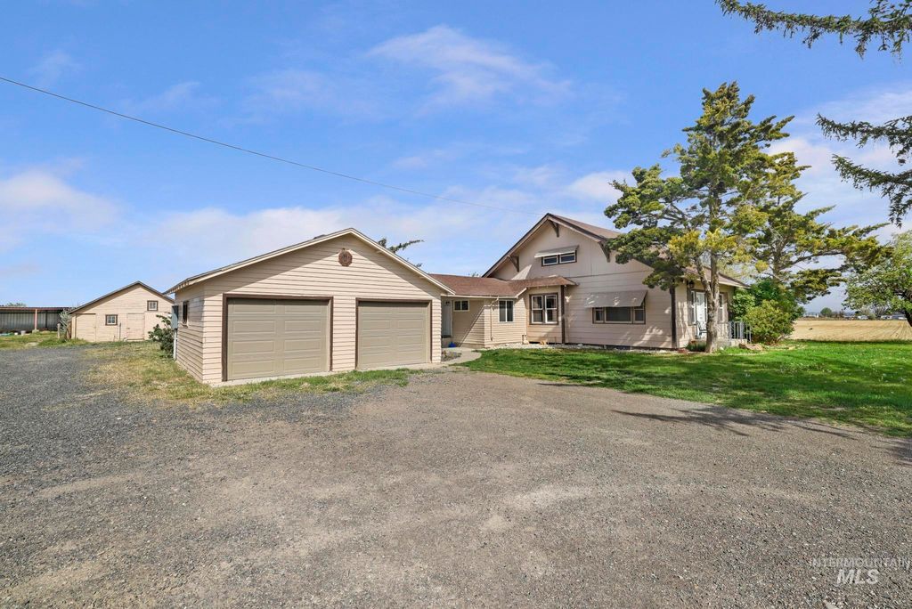 Photo of 3567 N 3100 E, Twin Falls, ID 83301 (MLS # 98984247)