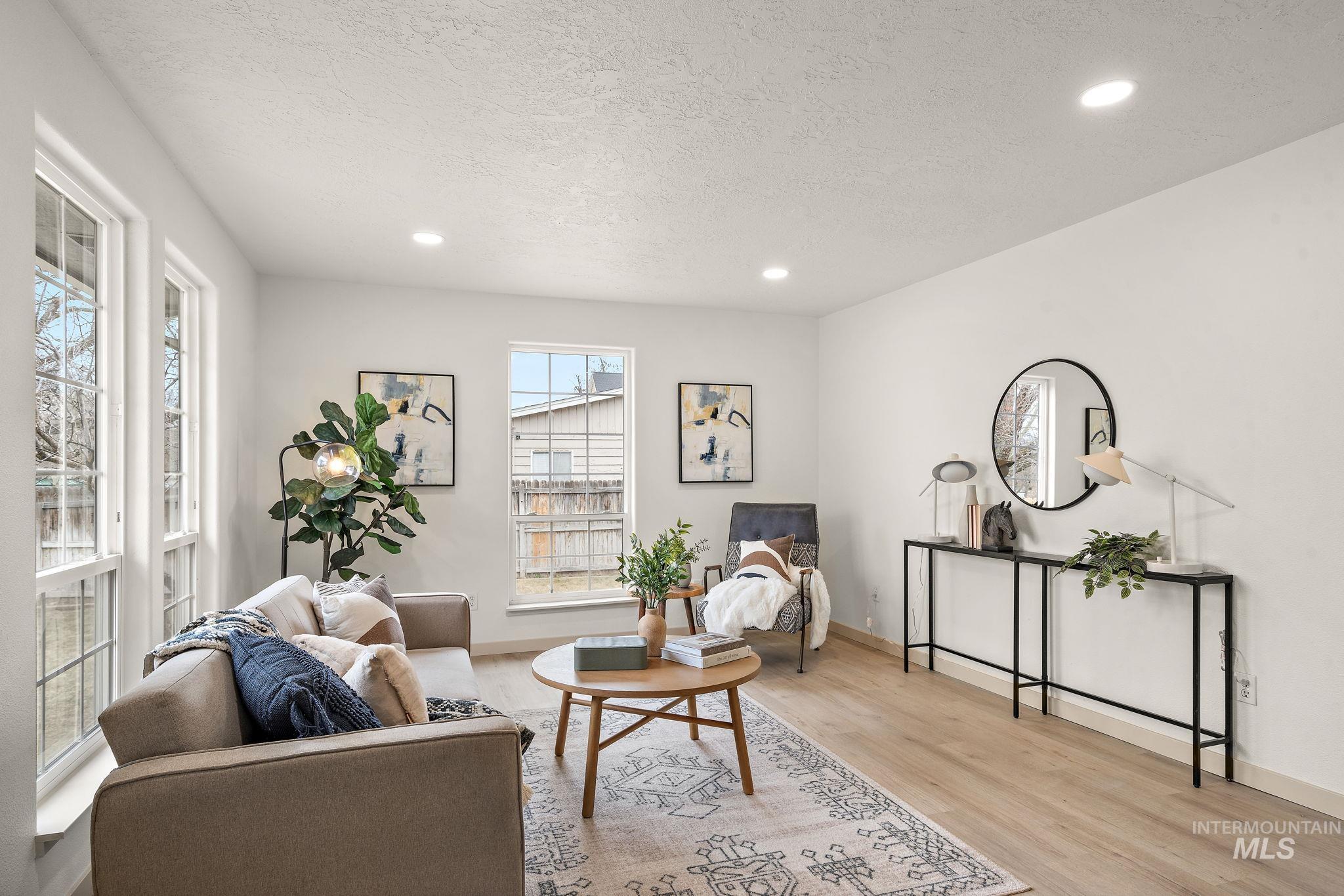 2921 Canal