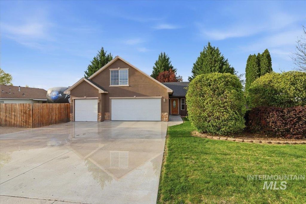 Photo of 7218 Birch Ln, Nampa, ID 83687 (MLS # 98981409)
