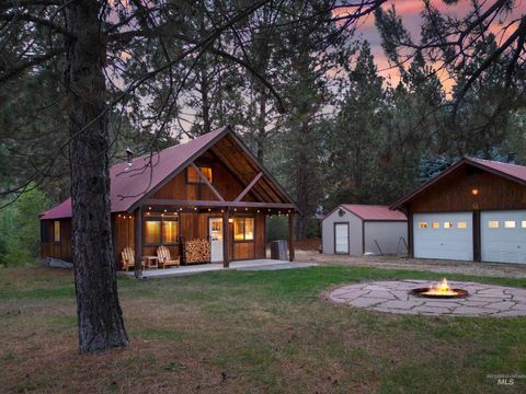 14 Coyote Ln Garden Valley ID 83622