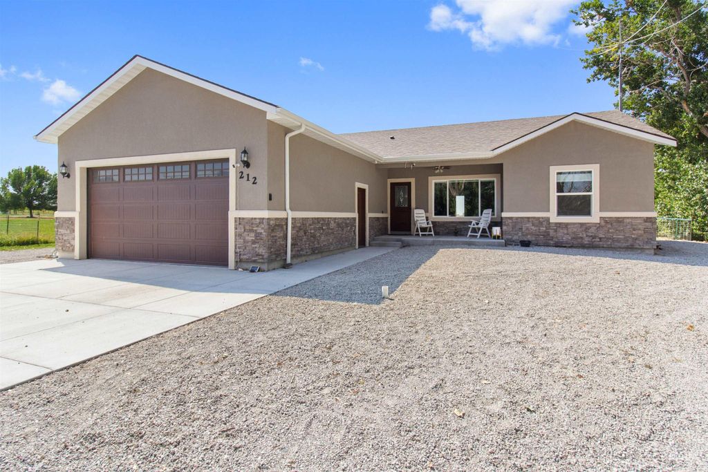 Photo of 212 Fafnir Drive, Kimberly, ID 83341 (MLS # 98960315)