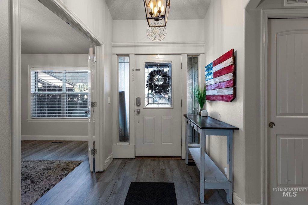 Photo of 2217 E Satterfield St, Meridian, ID 83646 (MLS # 98972948)