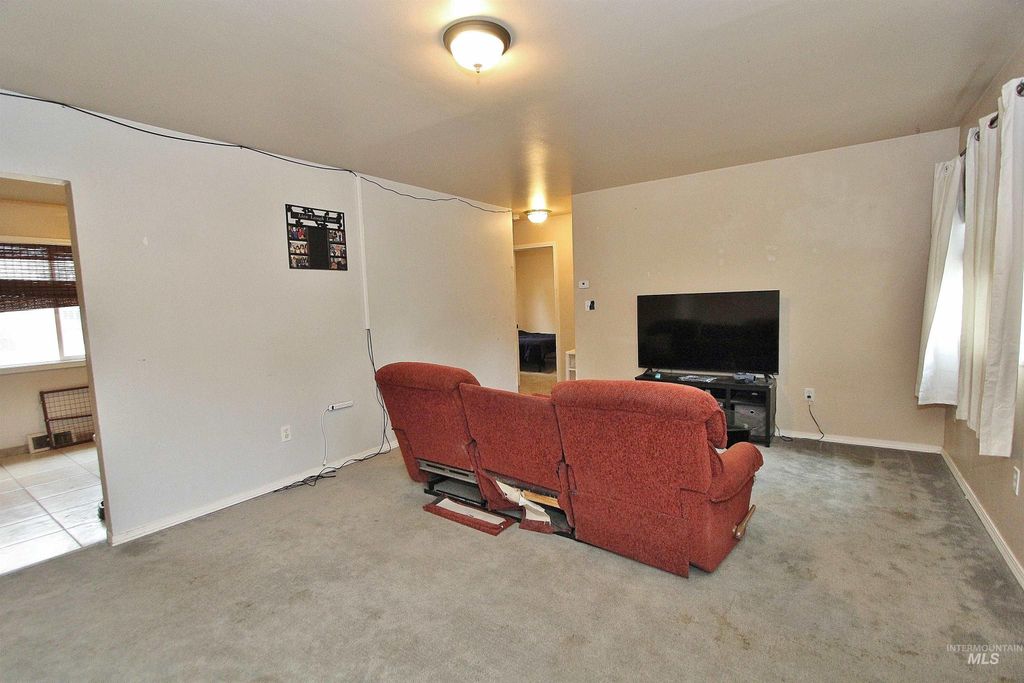 Photo of 314 Baker Drive, Mountain Home, ID 83647 (MLS # 98964831)