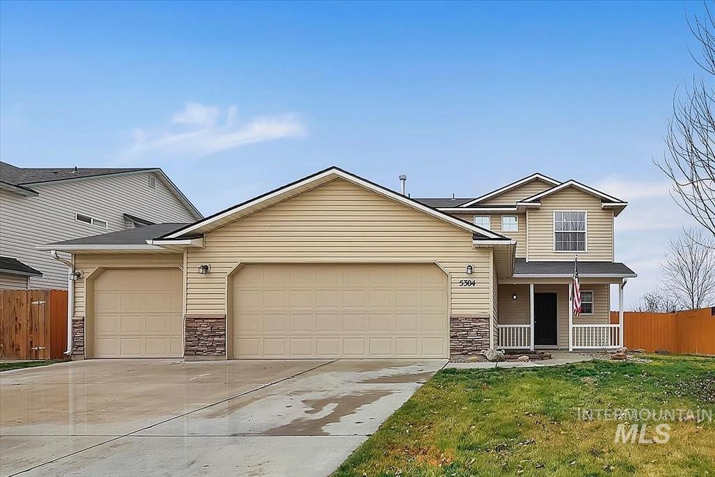 Photo of 5304 Barkley Way, Caldwell, ID 83607 (MLS # 98977122)