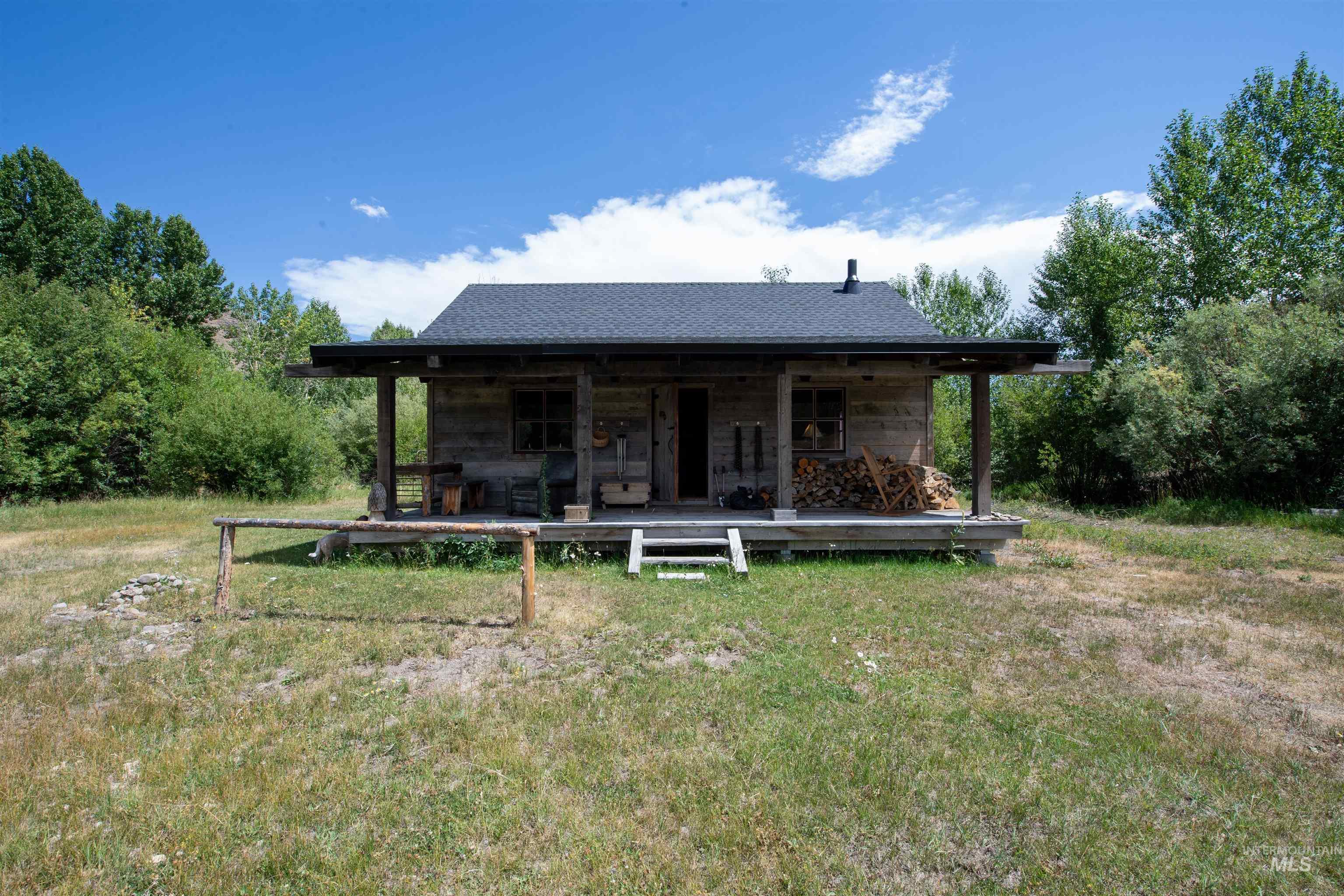 9885 Challis Creek Rd.