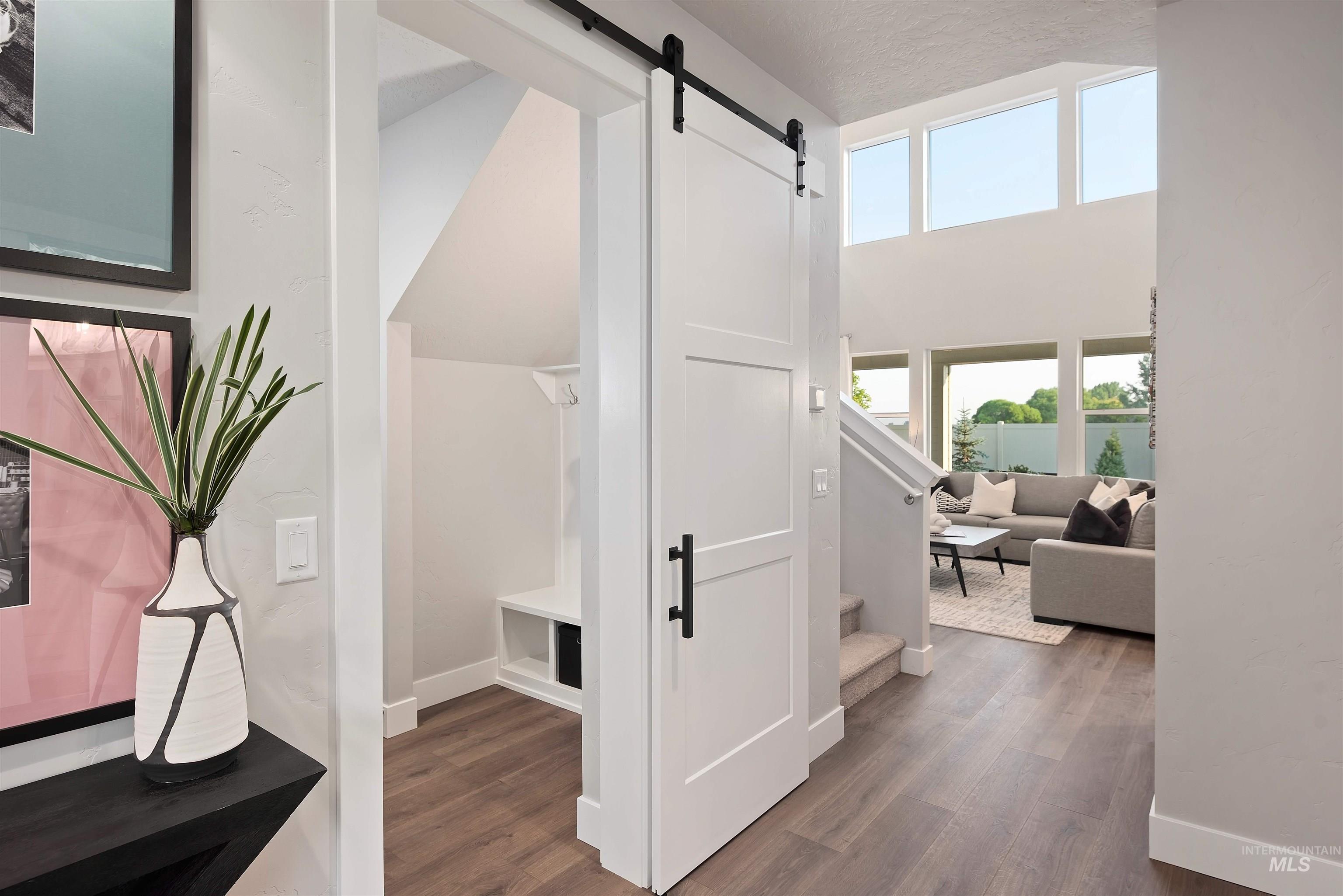 5819 N Artic Point Ave