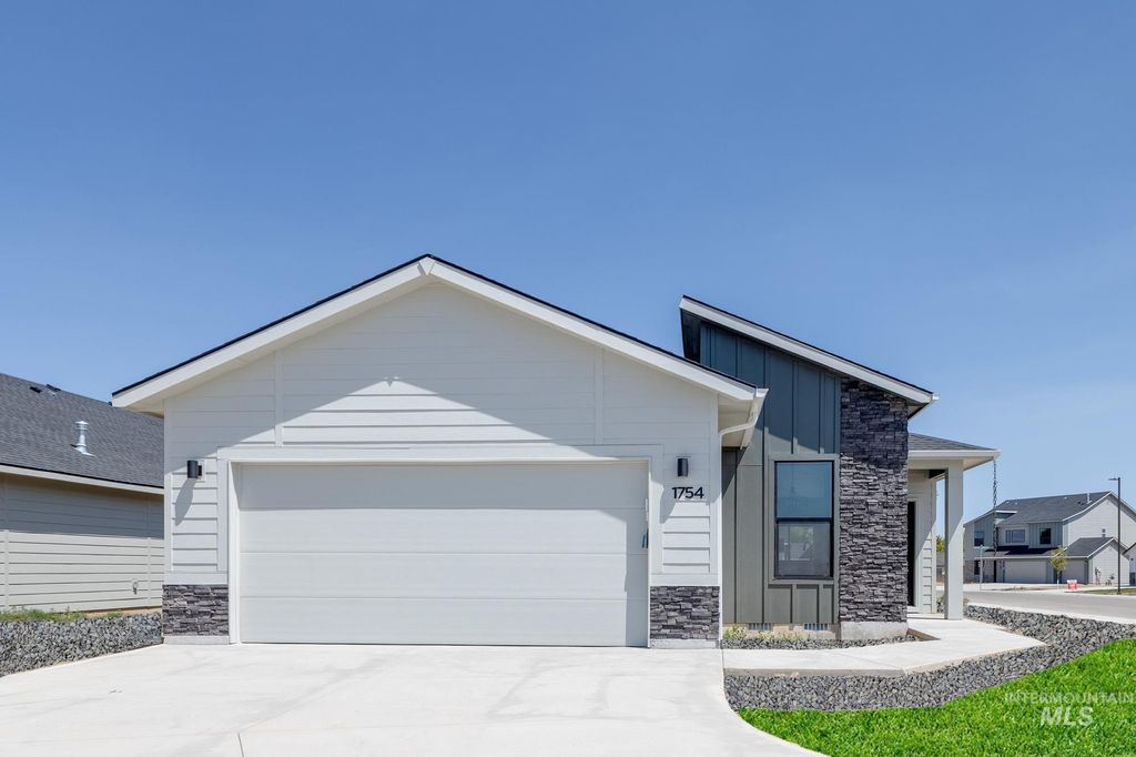 Photo of 10487 W Teratai St, Star, ID 83669 (MLS # 98969735)