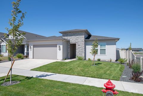 Photo of 6170 W Pewter Point St, Meridian, ID 83646 (MLS # 98958883)