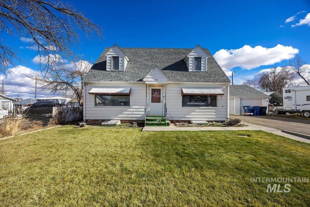 Photo of 273 Lois Street, Twin Falls, ID 83301 (MLS # 98974348)