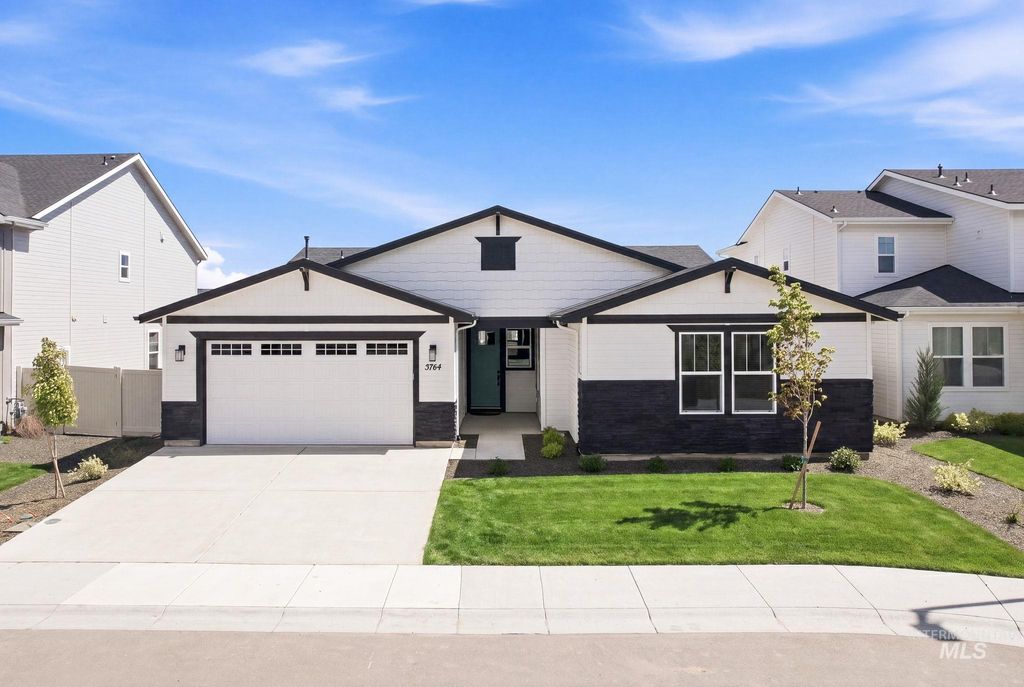 Photo of 5764 N Backfire Way, Meridian, ID 83646 (MLS # 98983832)