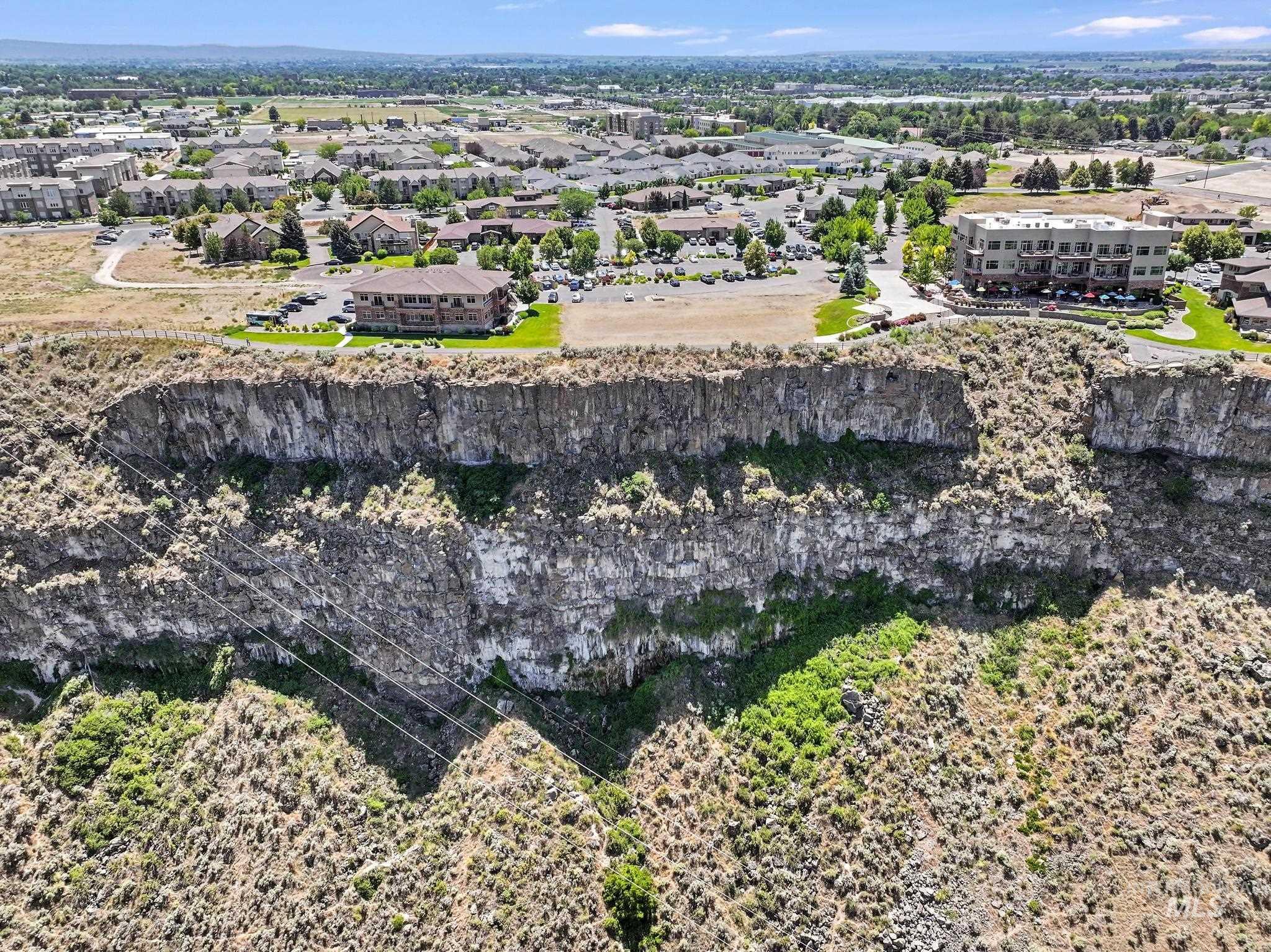 201 River Vista Place