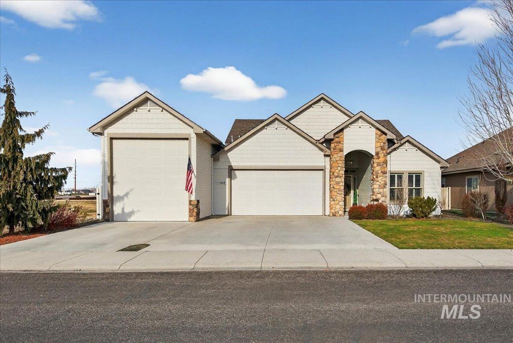 Photo of 11808 W Carlisle Bay Drive, Star, ID 83669 (MLS # 98971708)