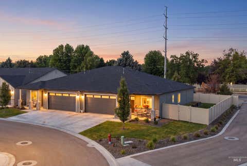 Photo of 2559 W Sage Ridge Ln, Meridian, ID 83646 (MLS # 98988489)
