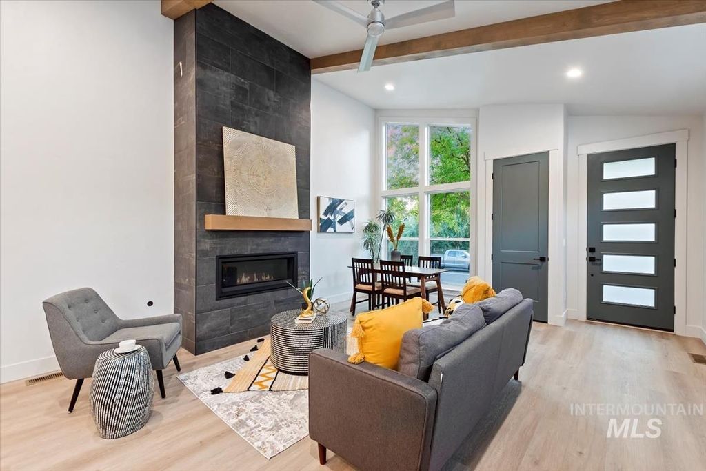 Photo of 2306 N 29th St, Boise, ID 83703 (MLS # 98976475)