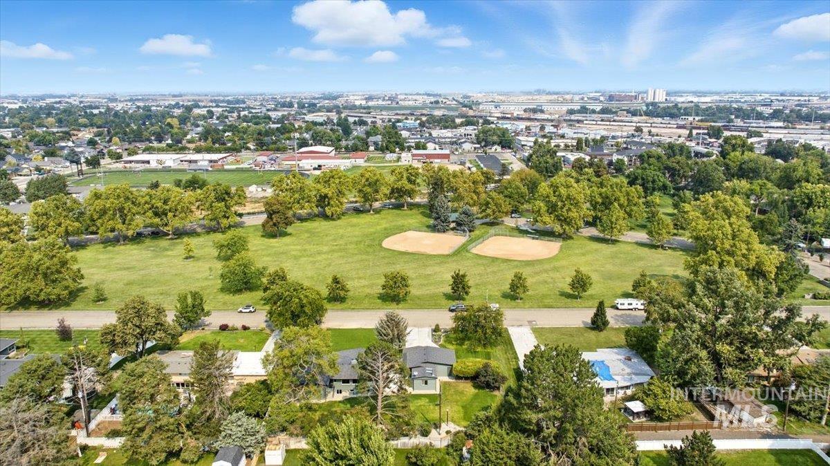 375 Winther Boulevard