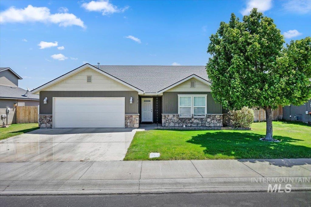 Photo of 316 Jeannie Way, Twin Falls, ID 83301 (MLS # 98990754)