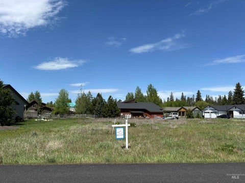 Photo of 1033 Potts, McCall, ID 83638 (MLS # 98987857)