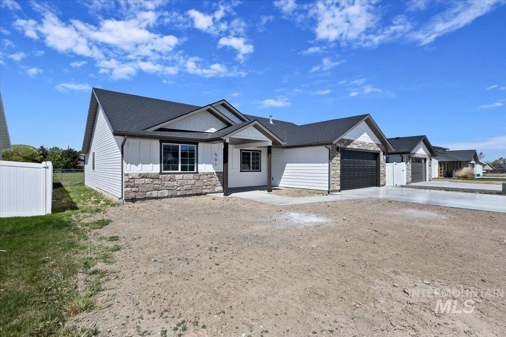 Photo of 501 N Lyndon St, Jerome, ID 83338 (MLS # 98984732)