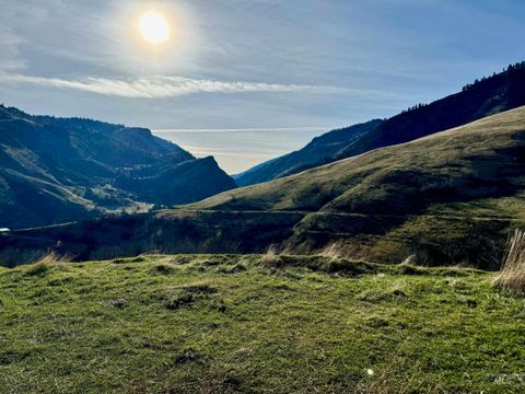 Photo of TBD E Shingle Creek Road, Riggins, ID 83549 (MLS # 98972378)