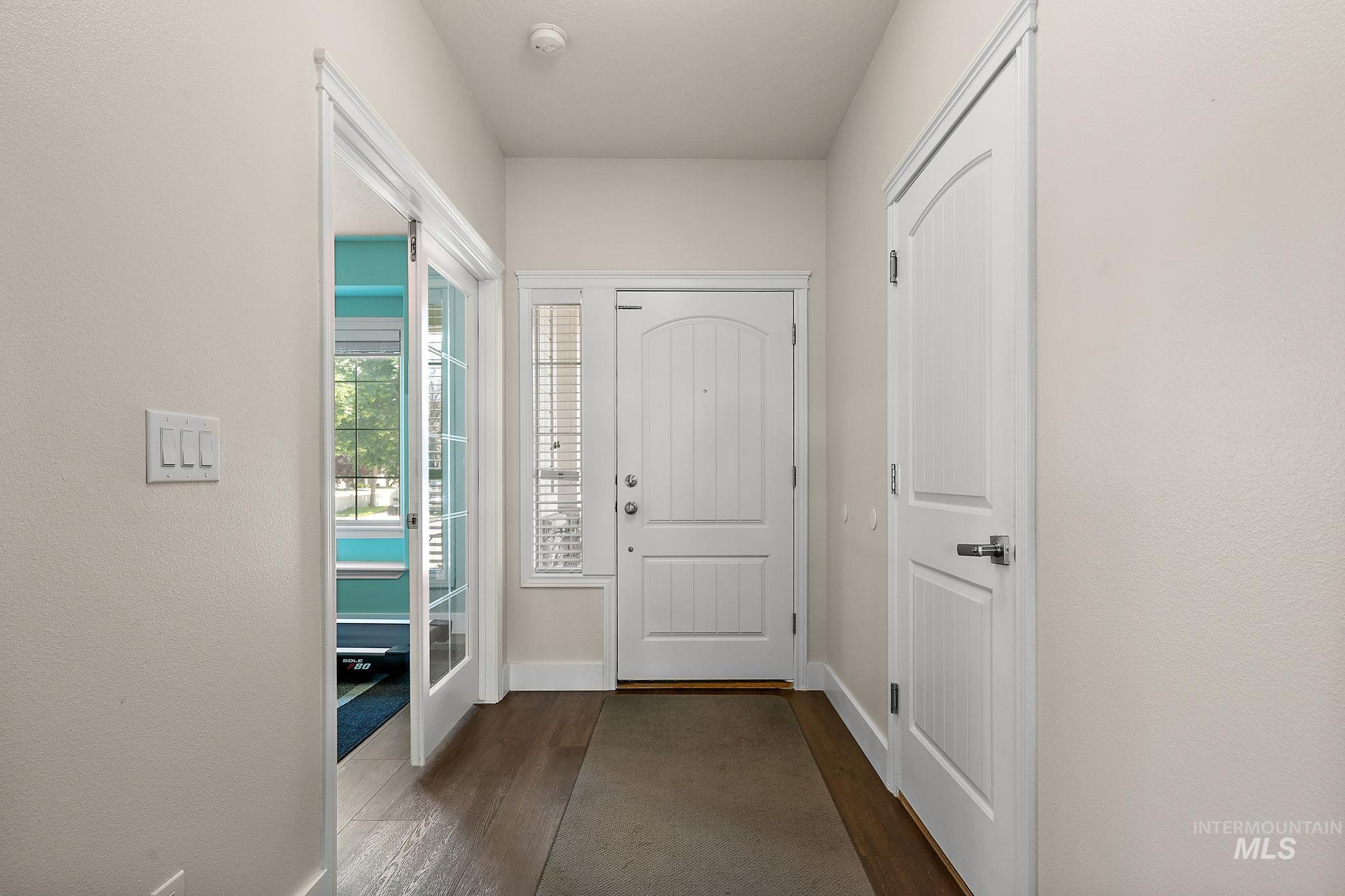 3275 S Pompei