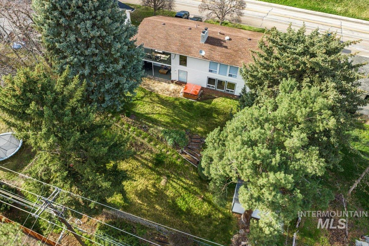 Boise, Idaho 83702, United States, 5 Bedrooms Bedrooms, ,3 BathroomsBathrooms,Residential,Pending,42600