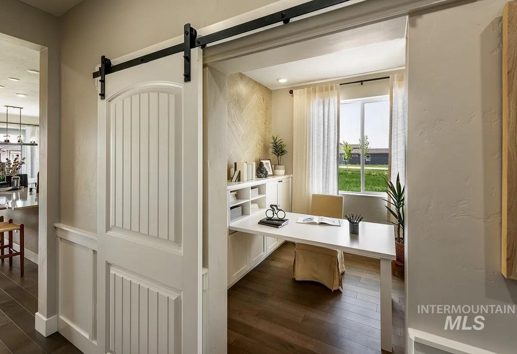 Photo of 12022 W United Ln, Kuna, ID 83634 (MLS # 98970408)