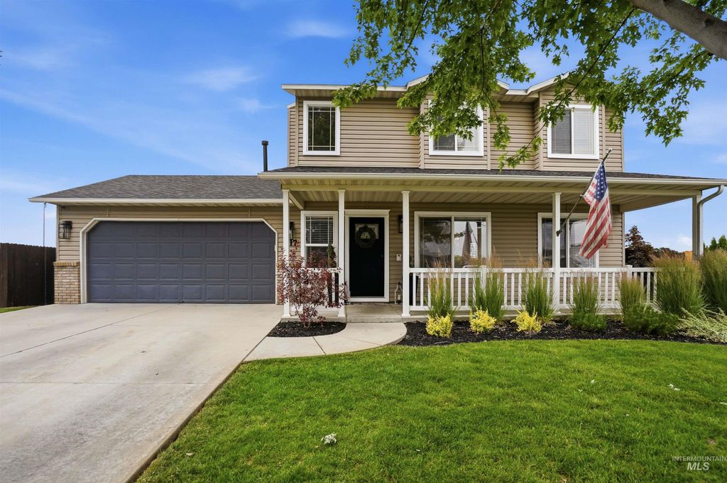 Photo of 917 Prevail Pl, Middleton, ID 83644 (MLS # 98989652)