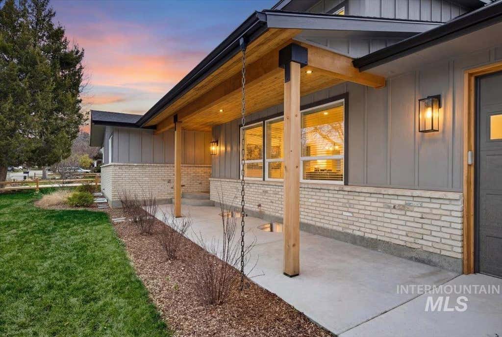 Photo of 5231 N Sorrento Dr, Boise, ID 83704 (MLS # 98996742)