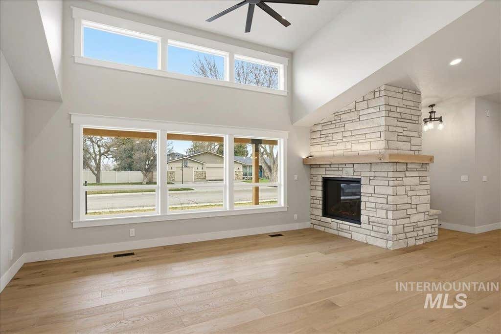 Photo of 5231 N Sorrento Dr, Boise, ID 83704 (MLS # 98996742)