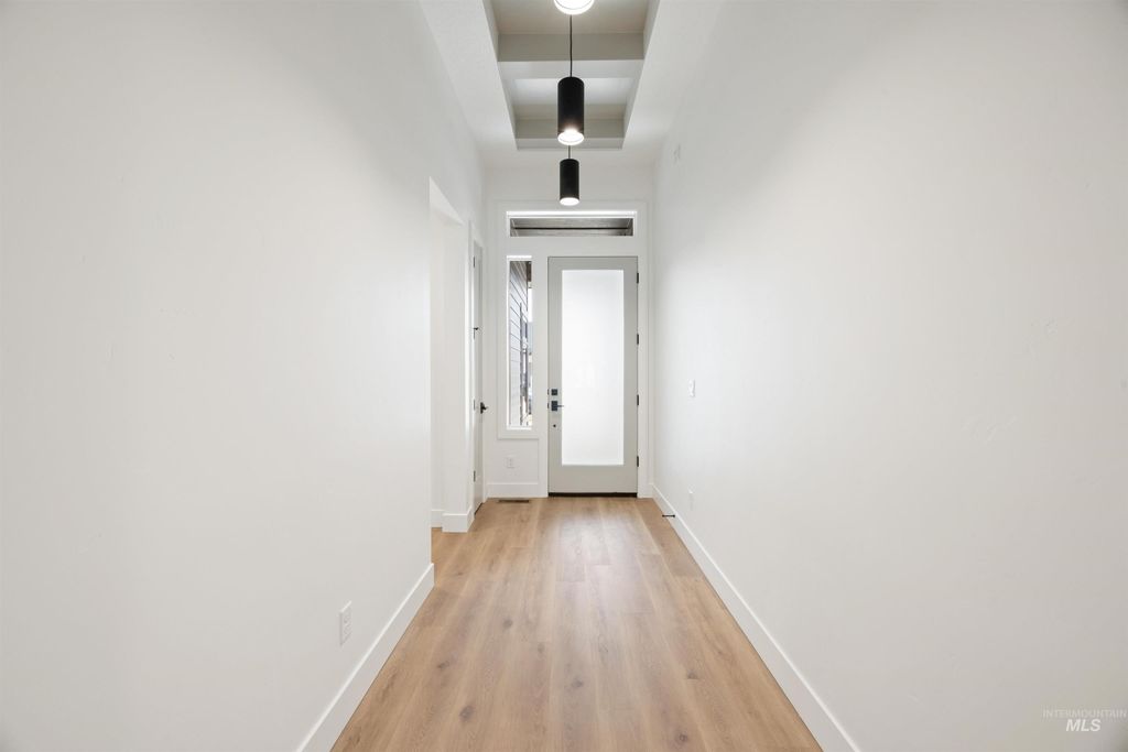 Photo of 10633 W Lahinch Ln, Kuna, ID 83634 (MLS # 98982674)