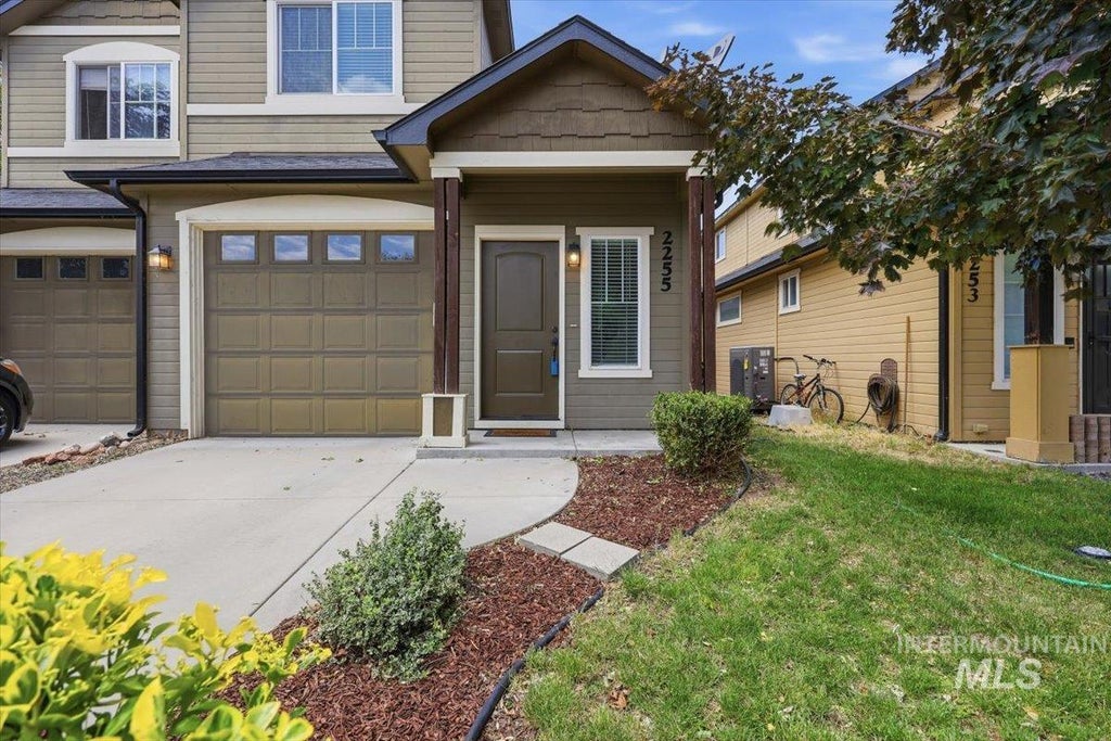 Photo of 2255 S Amy Ave, Boise, ID 83706 (MLS # 98990409)
