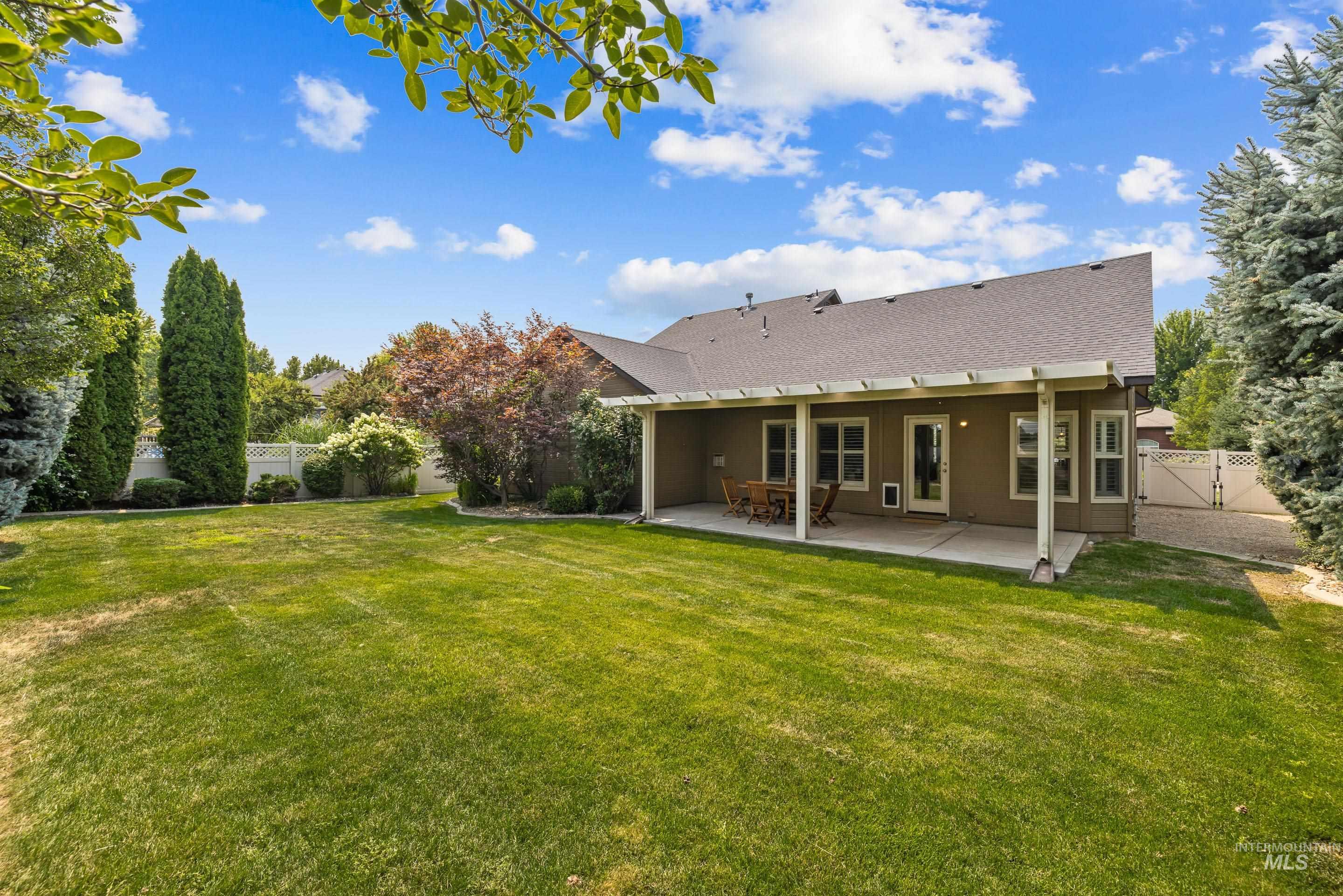 2246 W Los Flores Drive, Meridian, Idaho image 40