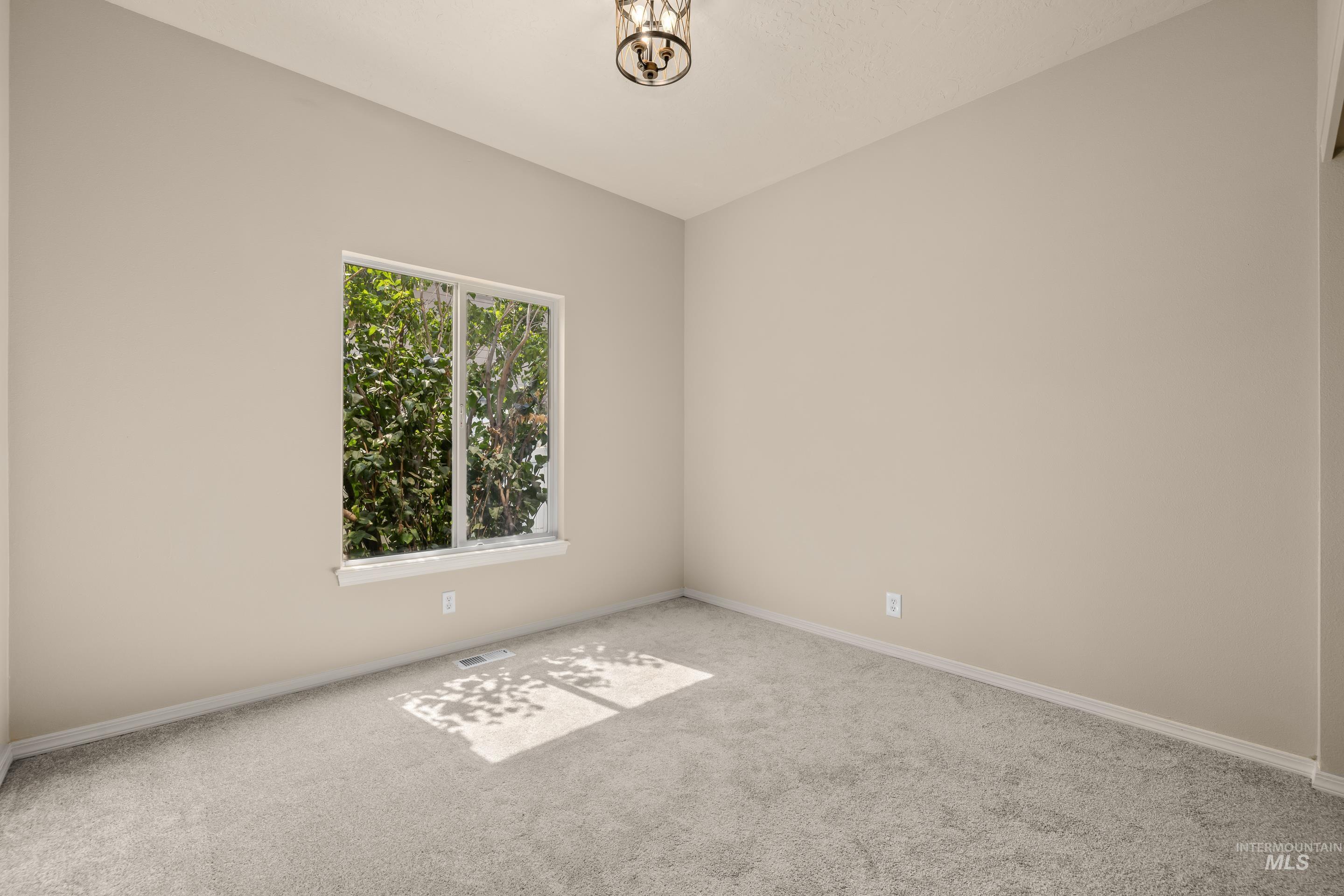 2246 W Los Flores Drive, Meridian, Idaho image 37