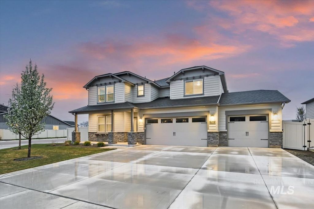 Photo of 17142 N Romford Ave, Nampa, ID 83687 (MLS # 98980393)