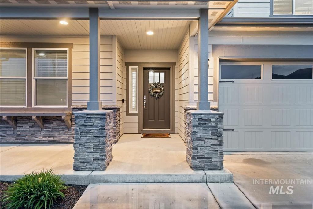 Photo of 17142 N Romford Ave, Nampa, ID 83687 (MLS # 98980393)