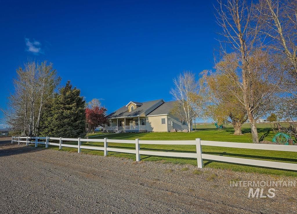 Photo of 24 Harris Circle, Shoshone, ID 83352 (MLS # 98982977)
