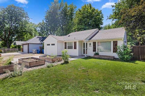 Photo of 4233 N Tredwell Place, Boise, ID 83703 (MLS # 98994521)