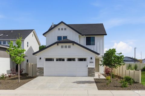 Photo of 6600 W Black Butte Dr, Meridian, ID 83646 (MLS # 98978046)