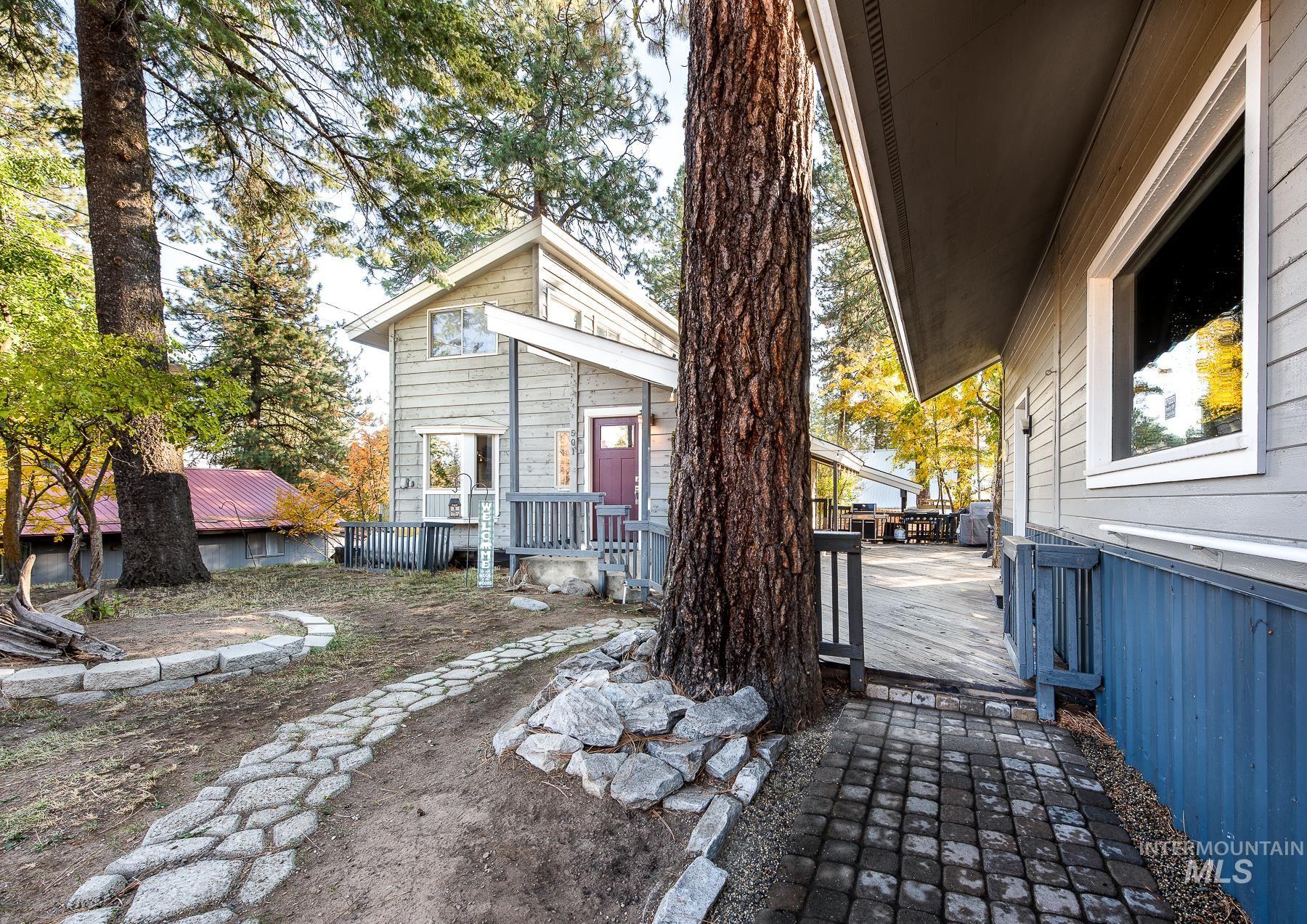 View of property exterior