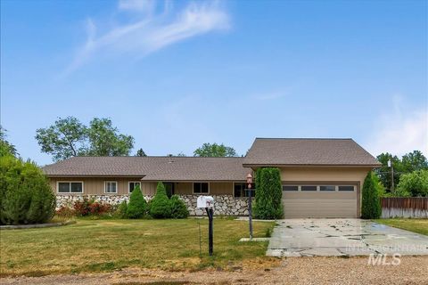 Photo of 10436 W Estate DR, Boise, ID 83709 (MLS # 98988264)