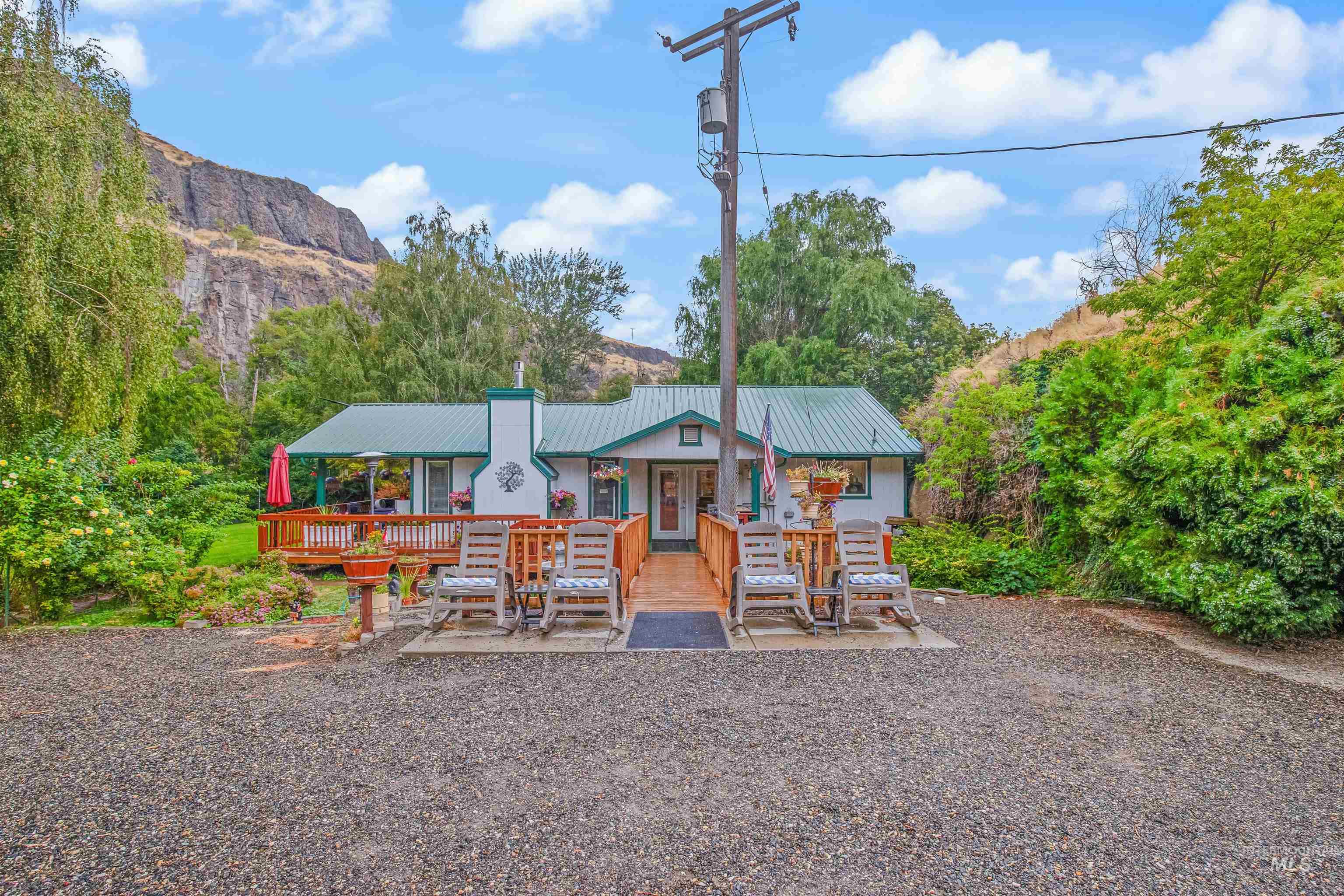 8385 Asotin Creek Road