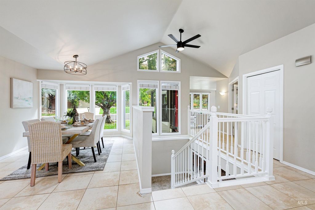 Photo of 575 N Palmetto Drive, Eagle, ID 83616 (MLS # 98964842)