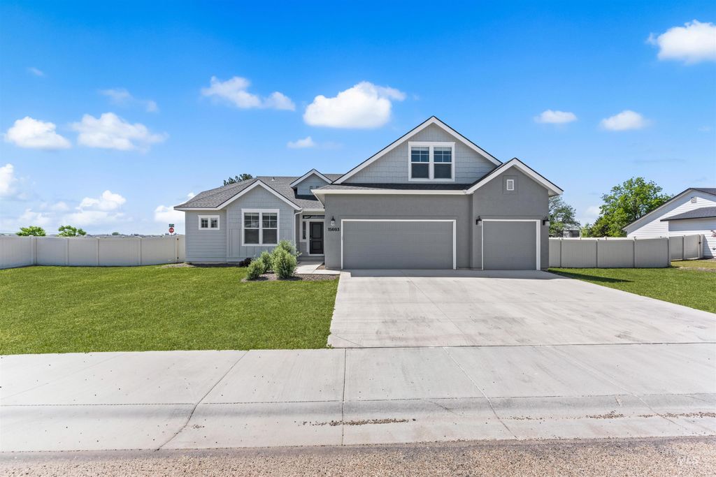 Photo of 15693 Shrike Ave, Nampa, ID 83651 (MLS # 98986326)