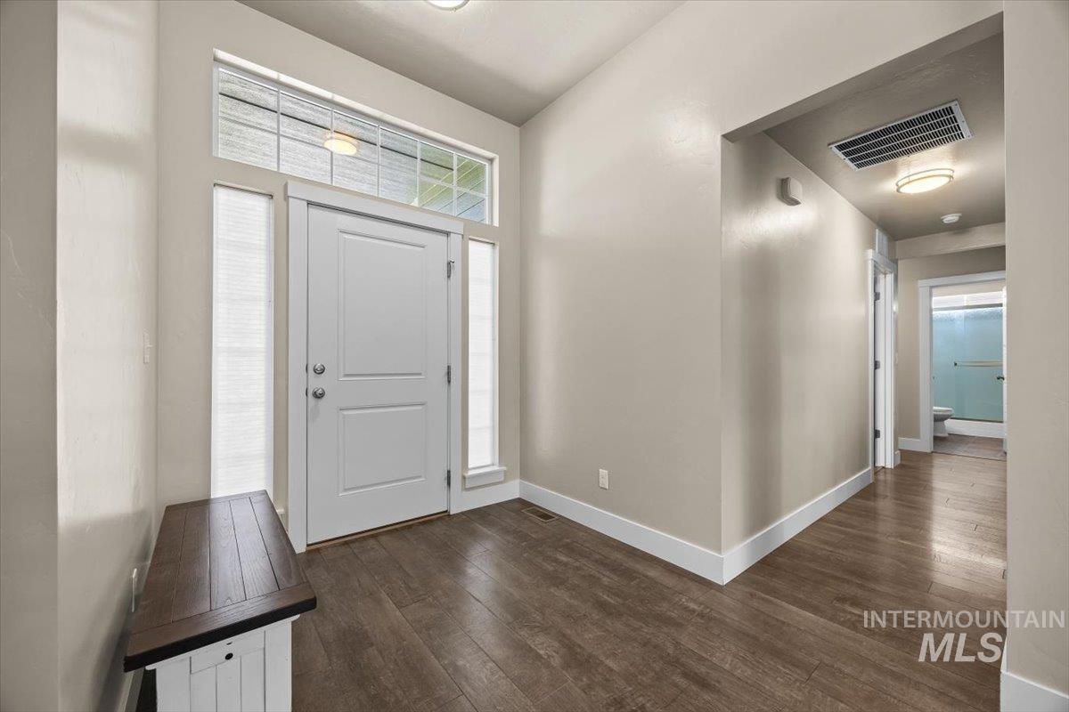 4991 N Sun Shimmer Ave